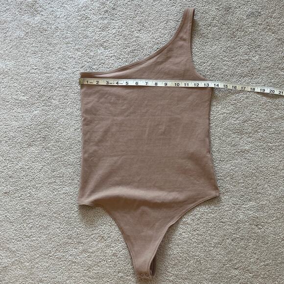 Abercrombie & Fitch Womens Soft A&F Beige One Shoulder Bodysuit Size Medium - Picture 6 of 7